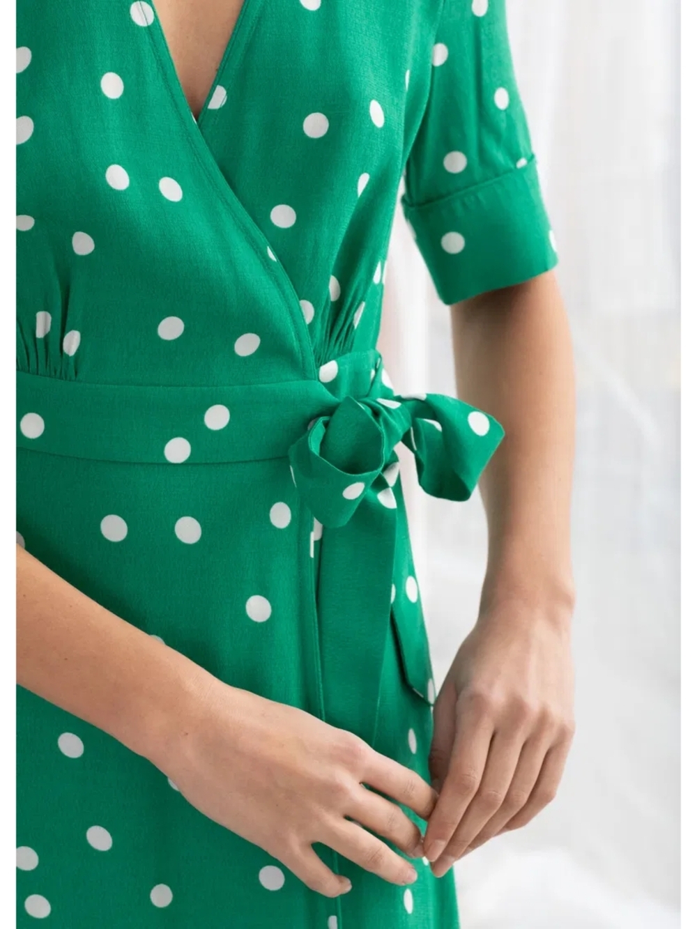 &Other Stories Green Polka Dot Midi Wrap Dress. - Picture 2 of 12